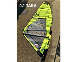 Ezzy Sails Taka windsurfing sail