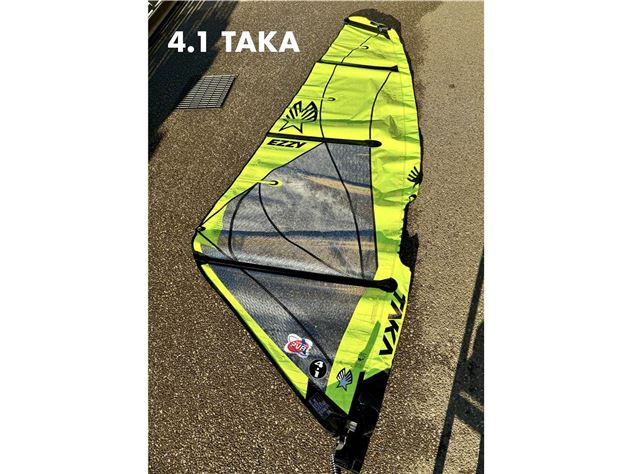 2024 Ezzy Sails Taka