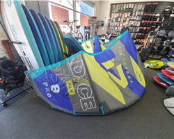 Duotone Dice Sls 8 metre kitesurfing kite