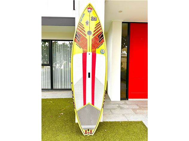 2021 Naish Mad Dog Carbon - 8' 6", 29 inches