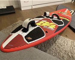 JP Australia Thruster Quad Pro Edition 84 litre 229 cm windsurfing board