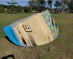 Cabrinha Swichblade 9 metre kiteboarding kite