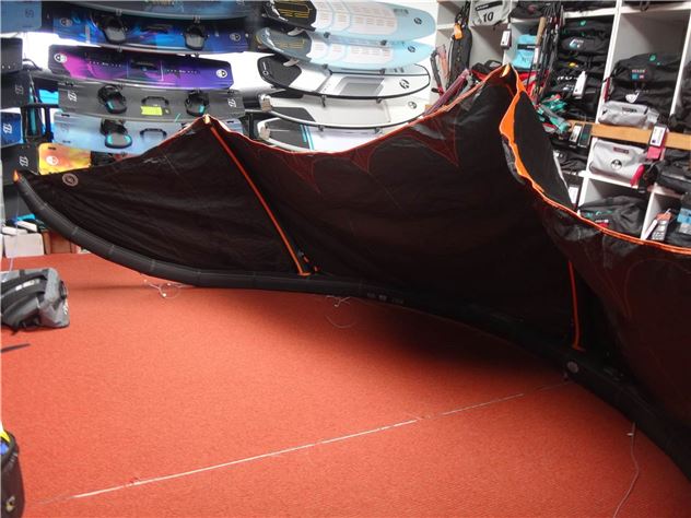 2022 Naish S26 Pivot - 8 metre