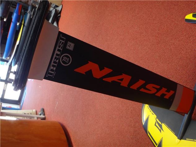 2018 Naish Thrust L 1200