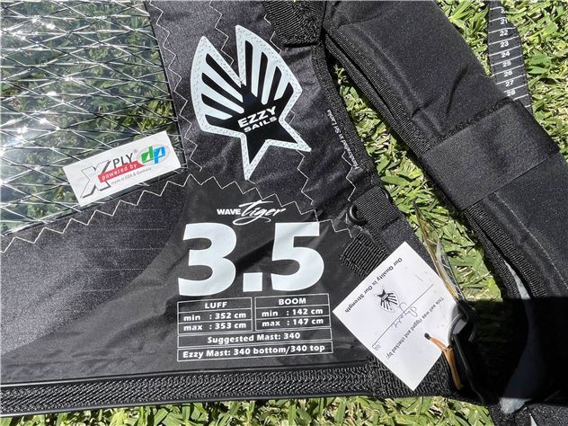 Ezzy Sails Superlight(Kids)Wavetigerpantherkagoya - 4 metre