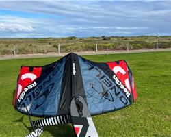 Reedin Supermodel V3 7 metre kitesurfing kite