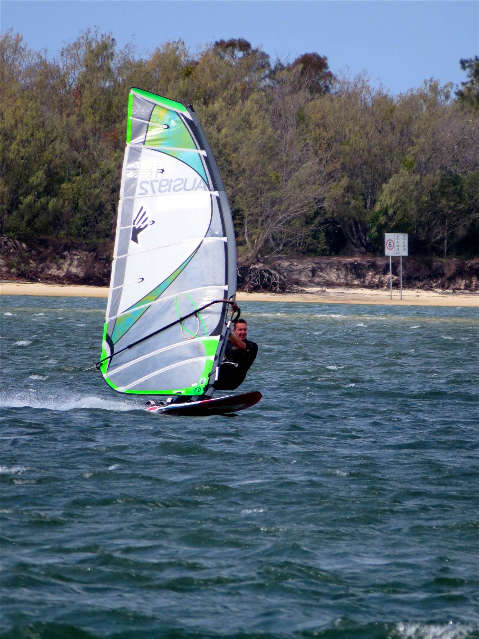 Windsurfing South Easterly