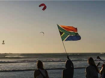 Red Bull King of the Air - First Rounds Complete! - Kitesurfing News