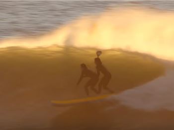 Two brothers ripping, on the same SUP board! - Stand Up Paddle News