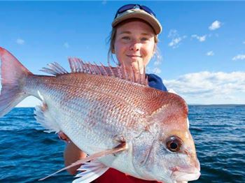 Out-fished by your Daughter - You'll never live it down! - Fishing News