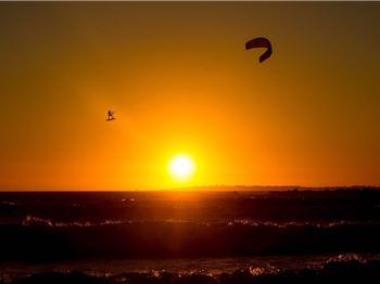 Nick 'The Joker' Jacobsen WINS Red Bull King of the Air - Kitesurfing News