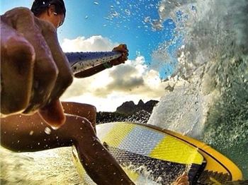 You're doing it right, hitting lips with style - SUP - Stand Up Paddle News