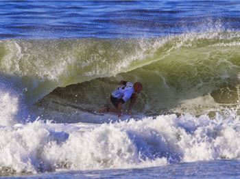 Chunky Barrels and perfect 10's in Rio - Surfing News