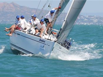 SeaLink Magnetic Island Race Week: helping hand eases path - Sailing News