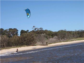 Kiteboarders lose access to flat water location, be warned! - Kitesurfing News