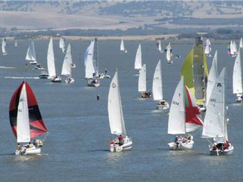 Entries Open for the 2015 MIlang Goolwa Freshwater Classic - Sailing News