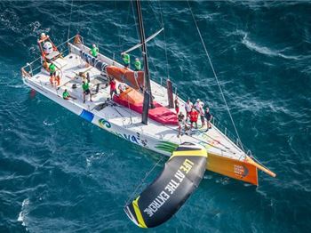 Volvo Ocean Racers to Use Kites in Emergency - Sailing News