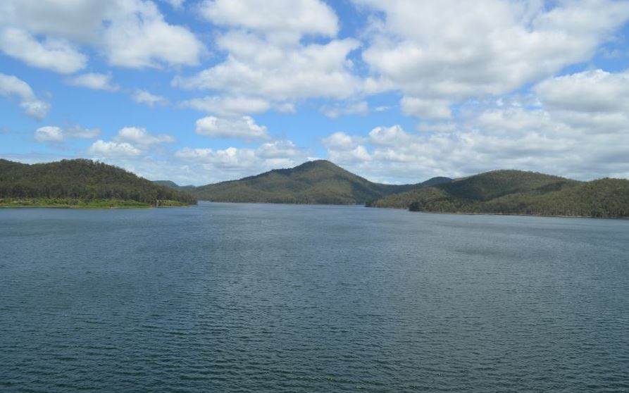 Tranquil Bass Fishing at Hinze Dam